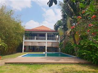 Giảm mạnh bán căn villa view sông tuyệt đẹp phường an phú đông, q12. dt 14*35m, 2tấm, đường 20m