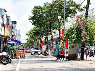 Bán nhà mặt phố phạm văn đồng 5 tầng  thang máy  lô góc  mặt tiền 8m  kinh doanh  văn phòng