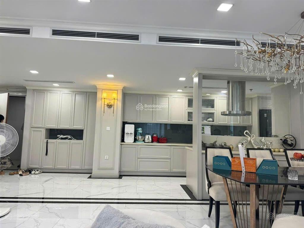 Cập nhật 24h/7 ngoại giao t6/2025 mới nhất 3n, giá rẻ, tầng đẹp.  0988 160 ***