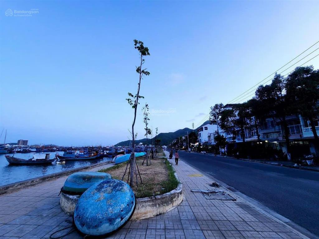 Bán lô đất view biển nguyễn văn linh khu dân cư hòn rớ, phường nam nha trang. sổ hồng 70m2