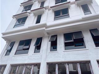 Bán nhà phố 7 tầng mới xây giá 15,9 tỷ tại td phố trại mới