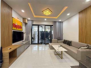 Bán nhà đẹp full nội thất gói 2 mỹ gia  giá tốt chỉ 6,6 tỉ