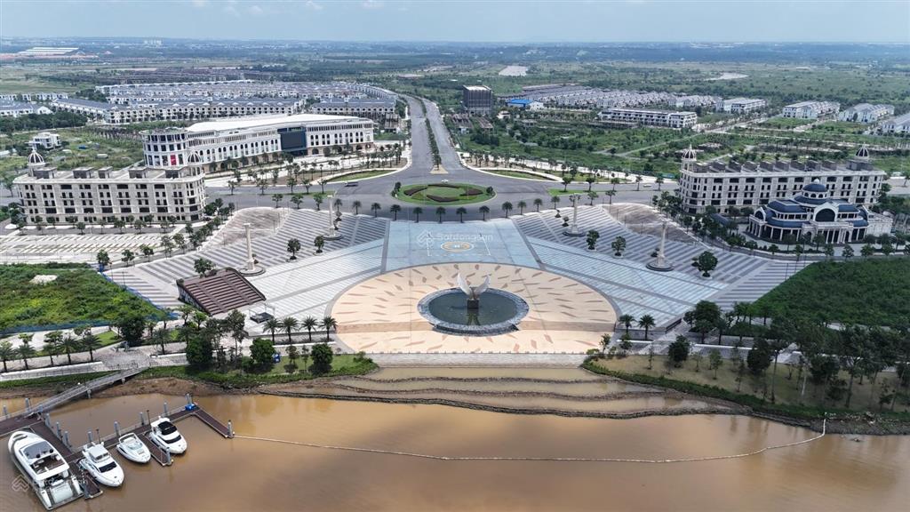 Bán nhà phố aqua city, 8,6 tỷ, 160m2, 3pn, 4wc, view đẹp, long hưng, biên hòa, đồng nai