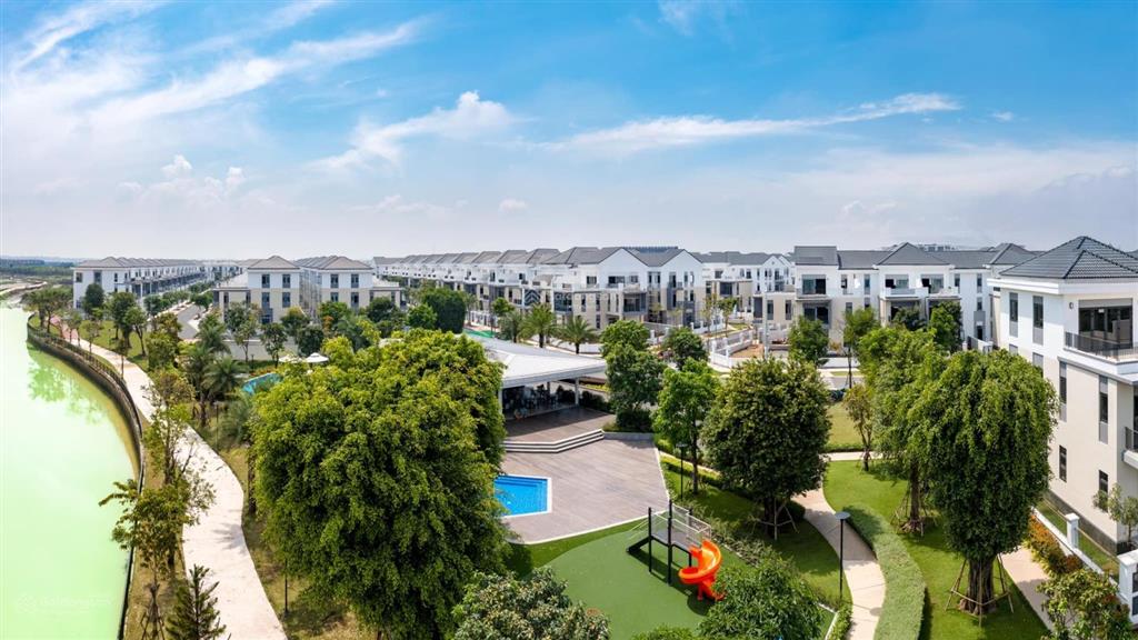 Bán nhà phố aqua city, 8,6 tỷ, 160m2, 3pn, 4wc, view đẹp, long hưng, biên hòa, đồng nai