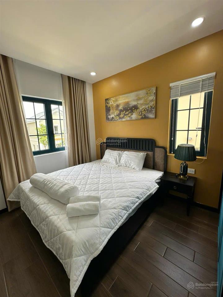 Hàng hiếm khu 7 biệt thự 200m chính diện hồ bơi full nội thất cao cấp giá chỉ 6.6 tỷ bao thuế phí