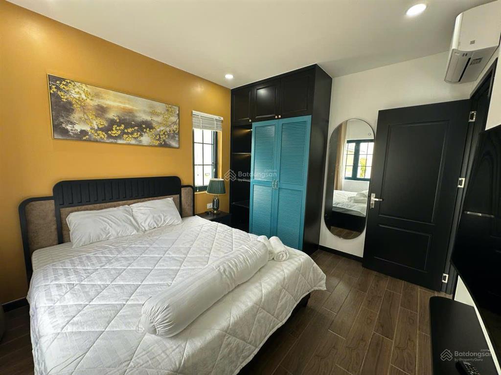 Hàng hiếm khu 7 biệt thự 200m chính diện hồ bơi full nội thất cao cấp giá chỉ 6.6 tỷ bao thuế phí