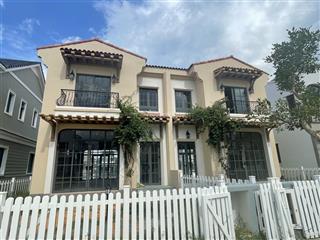 Cắt lỗ hơn 60% giá trị hợp đồng biệt thự 8x20m gốc 10.67 tỷ bán giá 4 tỷ bao thuế phí 0966 765 ***