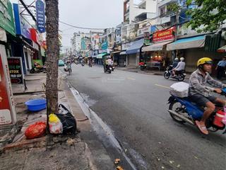 Bán nhà mặt tiền đướng số 17 kinh doanh buôn bán trung tâm quận 7. dt 76m2 . giá 14 tỷ