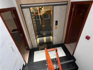 Bán nhà mặt tiền mai văn vĩnh , quận 7. dt 5,2x17m 4 lầu , thang máy . vị trí vàng