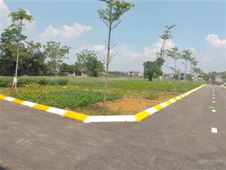 Bán đất phú cát ,ô tô tránh gần ql 21 , xung quanh hiện hữu , , dt 105 m2 mt 57 m2