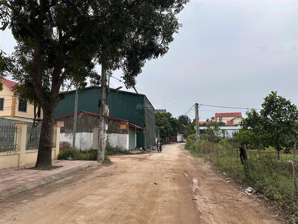 52m2 thổ cư tiền yên, sơn đồng cách 10m. ô tô tránh, giá 4x tr/m phù hợp xây thương mại