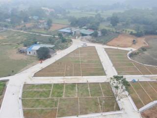 Bán đất 56 lô trung tâm lạc thuỷ, hoà bình giá chỉ hơn 300 triệu, có lô view hồ cực đẹp