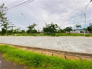 Bán 5 lô đường nhựa lương thế vinhtt đất đỏ,đối diện công viêngần chợ và trường họcgiá 1 tỷ 150