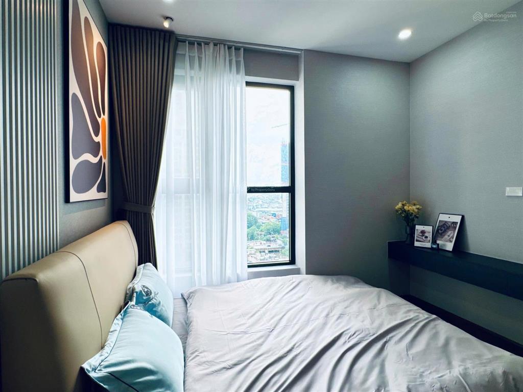 Chủ nhà thiện chí cần bán căn hộ vinhomes metropolis 110m2 3 ngủ 2wc căn góc view hồ hướng mát