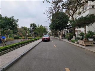 Biệt thự lideco, quốc lộ 32, giá hơn 23 tỷ, 145 m2, view đẹp, 3 mặt thoáng, chủ thiện chí bán