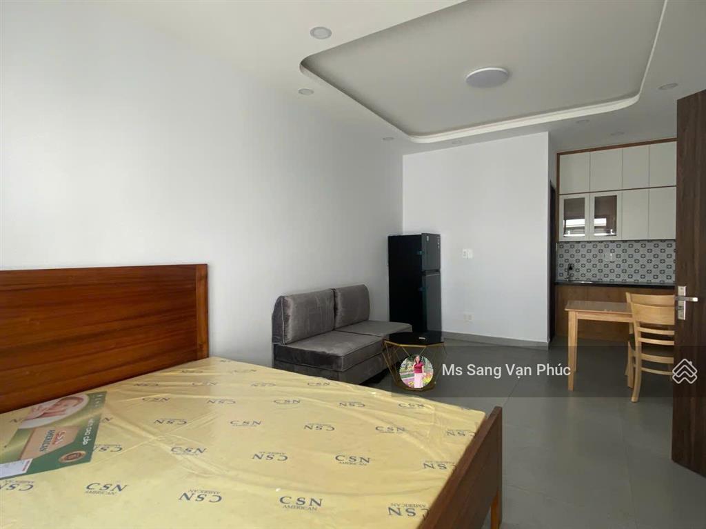 Căn hộ studio 35m2 cửa sổ  phố đi bộ  ở vạn phúc. nhà nội thất mới 100%, thang máy. giá 7.5tr