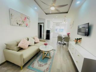 Căn hộ biển thiết kế xinh, đơn giản. giá ổn