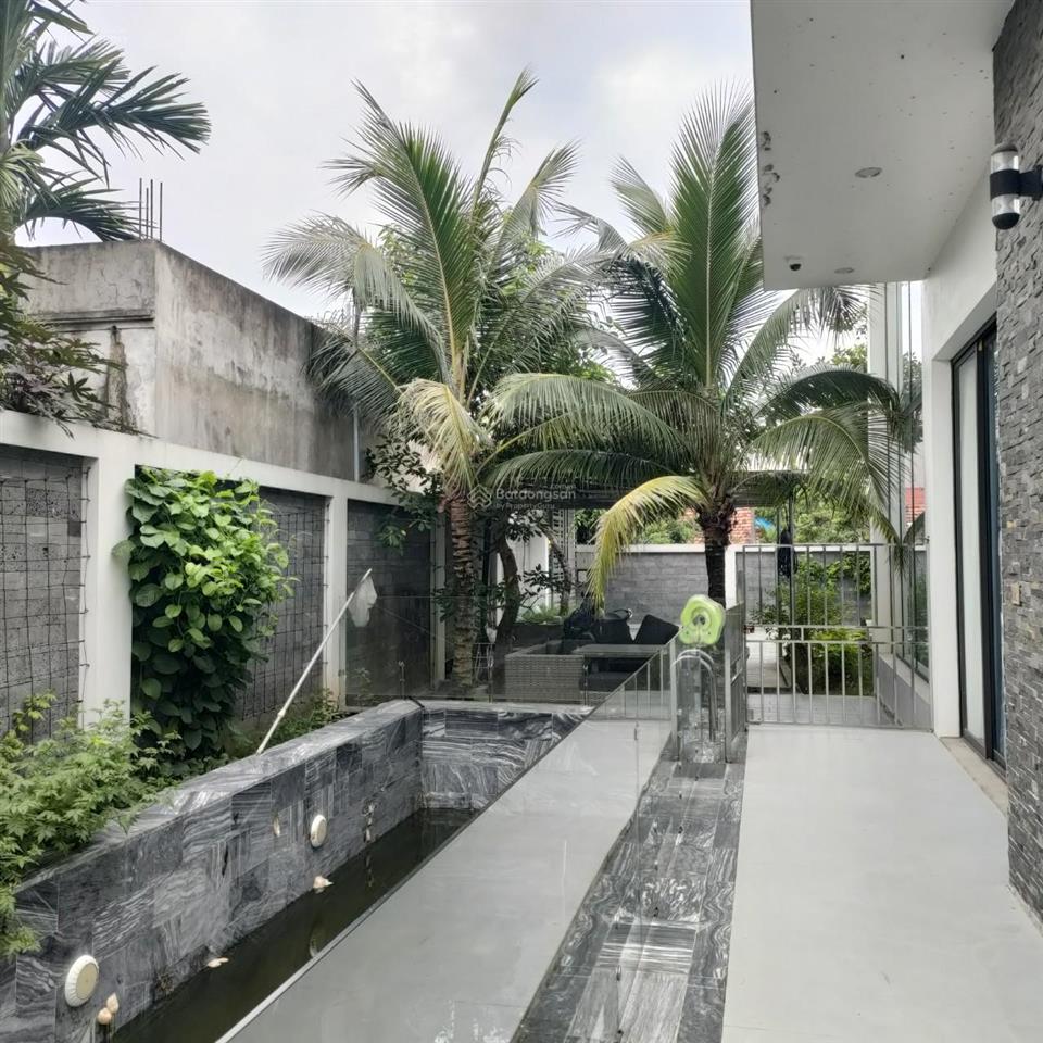 Đông tảo! bán 700m2 khu nhà vườn nghỉ dưỡng sẵn nhà ngày đường vành đai 4 đường ô tô, 0931 841 ***