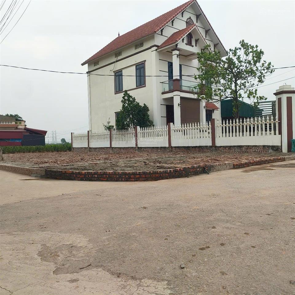 Tài chính nho nhỏ! chỉ 1.6 tỷ/lô đất đường 2 ô tô tránh ngay ngã 4 chợ đầu mối sông hồng 0961 532 ***