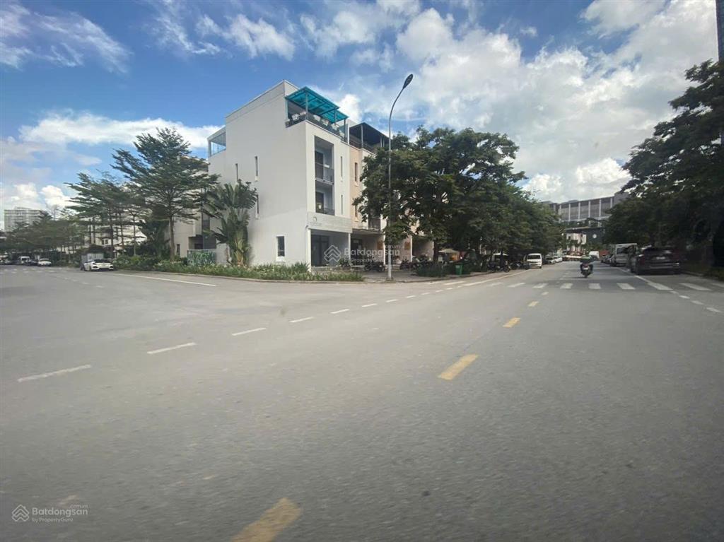 Bán rẻ đất xây khách sạn tại marina hùng thắng, hạ long, quảng ninh