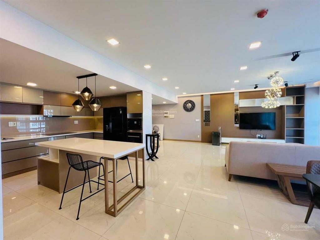 Bán ch đức khải 97m2 3pn, 2wc, view thoáng 3,1 tỷ 0902 952 ***