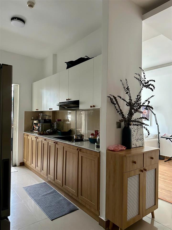 Bán gấp ch era town q7, 85m2, 2pn, 3wc, nhà trống 3,1 tỷ.  0902 952 ***