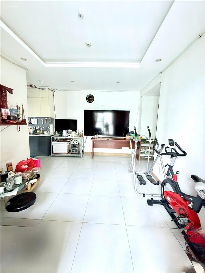 Bán căn hộ chung cư 65m2 tại the era town, 2pn, 2wc, giá 3,3 tỷ, 1 căn duy nhất.  0902 952 ***