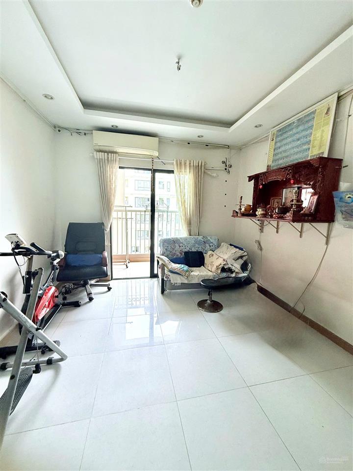 Bán căn hộ chung cư 65m2 tại the era town, 2pn, 2wc, giá 3,3 tỷ, 1 căn duy nhất.  0902 952 ***