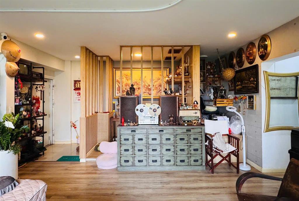 Bán cc mỹ viên, 118m2, 3pn, 2wc, giá ưu đãi 8,4 tỷ.  0902 952 ***