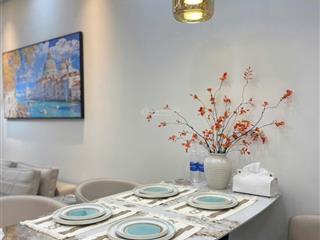 Bán cc sky garden i, phạm văn nghị, q7, 5,49 tỷ, 71m2, 2pn, căn hộ có ban công.  0902 952 ***