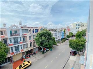 2mt nguyễn sỹ sách  ngay khu phân lô đồng bộ. 4.5x15. 4 tầng mới cứng