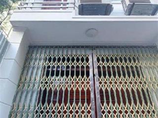 Bán nhà Mễ Trì Hạ, 30 m2, xây 5 tầng, 3 ngủ khép kín, giá 6.5 tỷ
