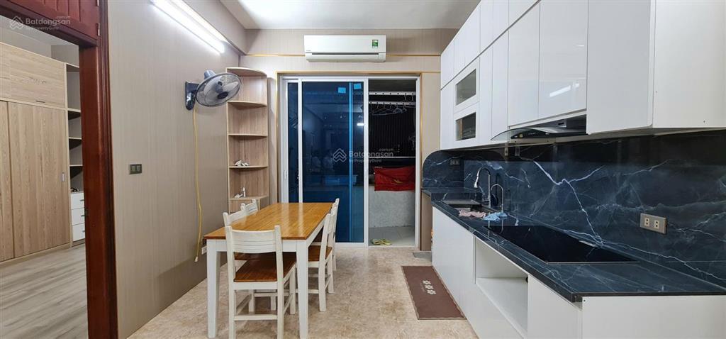 Bán căn hộ dt 60m2 , 2 phòng ngủ tòa b15 đại kim ,đầy đủ nội thất ,giá 3.9 tỷ có thương lượng