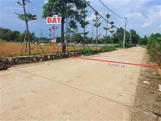 Gần chợ và ủy ban trung tâm hành chính xã sát mặt đường liên huyện đất hà nội tài chỉ hơn 2 tỷ !