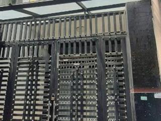 Nhà 4 tầng ngay chợ Trần Văn Thành P8Q8 Giá: 4.8 tỷ TL Ít