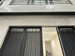 Nhà 2 tầng hẻm thông đường Tùng Thiện Vương P12Q8. Giá 2,38 tỷ