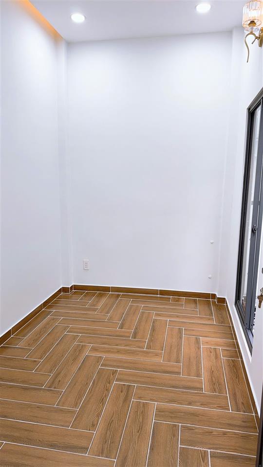 Nhà 2 tầng MT đường nội bộ Hưng Phú P.chánh hưng. Giá 3,08 tỷ TL