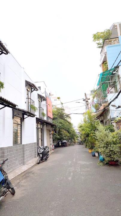 Nhà 2 tầng MT đường nội bộ Hưng Phú P.chánh hưng. Giá 3,08 tỷ TL