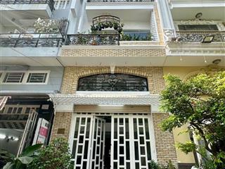 Chia gia tài, bán căn nhà 4 tầng gần siêu thị bigc go! gần tô hiến thành