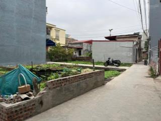 Chuyển nhượng lô đất đẹp mặt ngách đường khúc thừa dụ