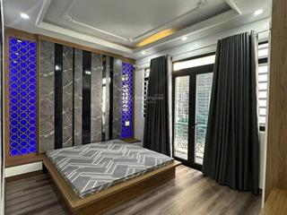 Bán nhà xây mới sân cổng riêng tại hồ sen 3 tầng giá chỉ 3,x tỷ