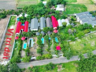 Bán đất xã đất đỏ  tp hồ chí minh khu toàn nhà vườn biệt thự
dt 987m2 ~ 1000m2  sẵn 200 tc