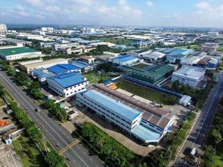 Chủ gửi lô đất mặt tiền đường phạm hùng ngay cổng khu công nghiệp  xã đất đỏ  tphcm
dt  1696mv