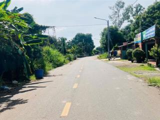 Bán đất trung tâm xã đất đỏ mặt tiền đường trần văn thượng diện tích 150,3m2 (ngang 6 x 25m)