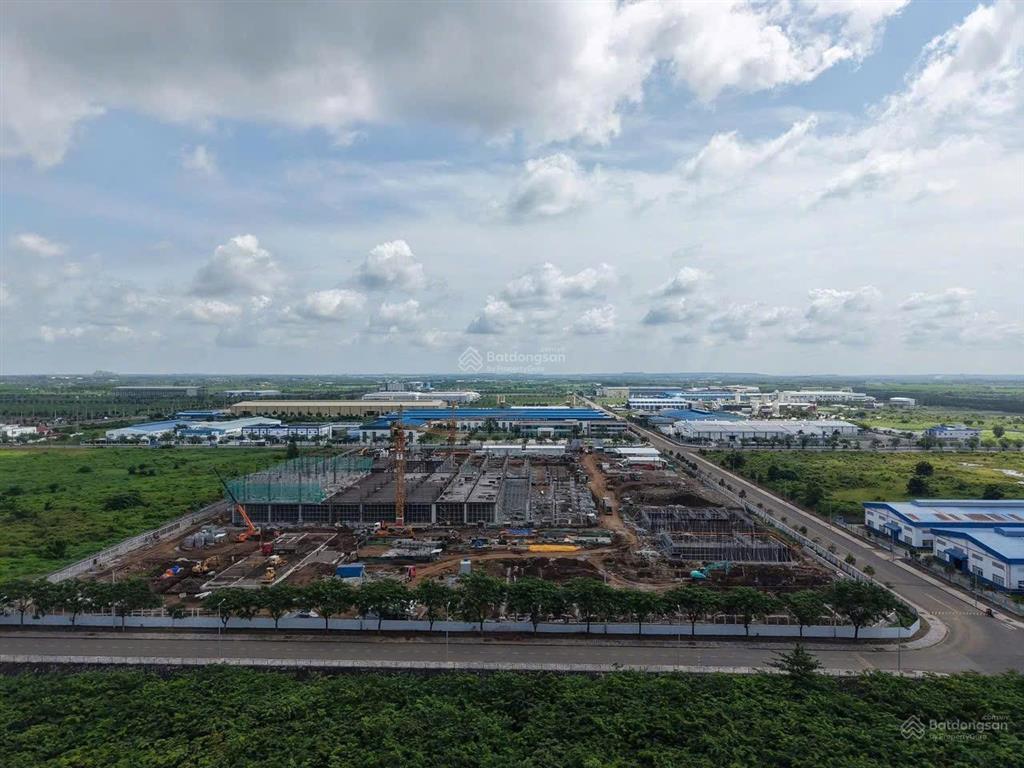 Bán lô đất đường nhựa lớn sát kcn xã đất đỏ, tp. hcm diện tích 146m2 (5x29m) thổ cư 100m2