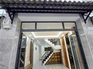 Nhà mới 2 tầng sát hẻm xe hơi Âu Dương Lân P3Q8. Giá: 4.65 tỷ