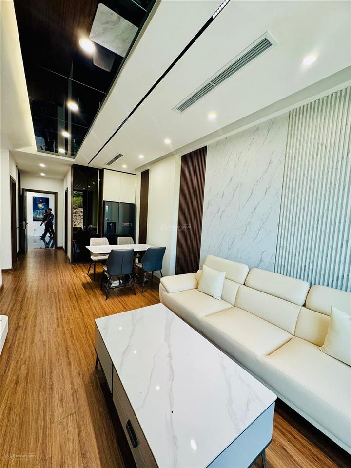 Sốc nóng  chuyển nhượng siêu hot tây nam mễ trì, châu văn liêm tháng 10/2025