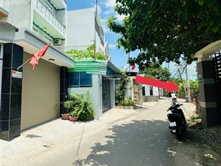 Bán đất thổ cư sổ đỏ riêng, đường ô tô, hướng đông nam phường 10