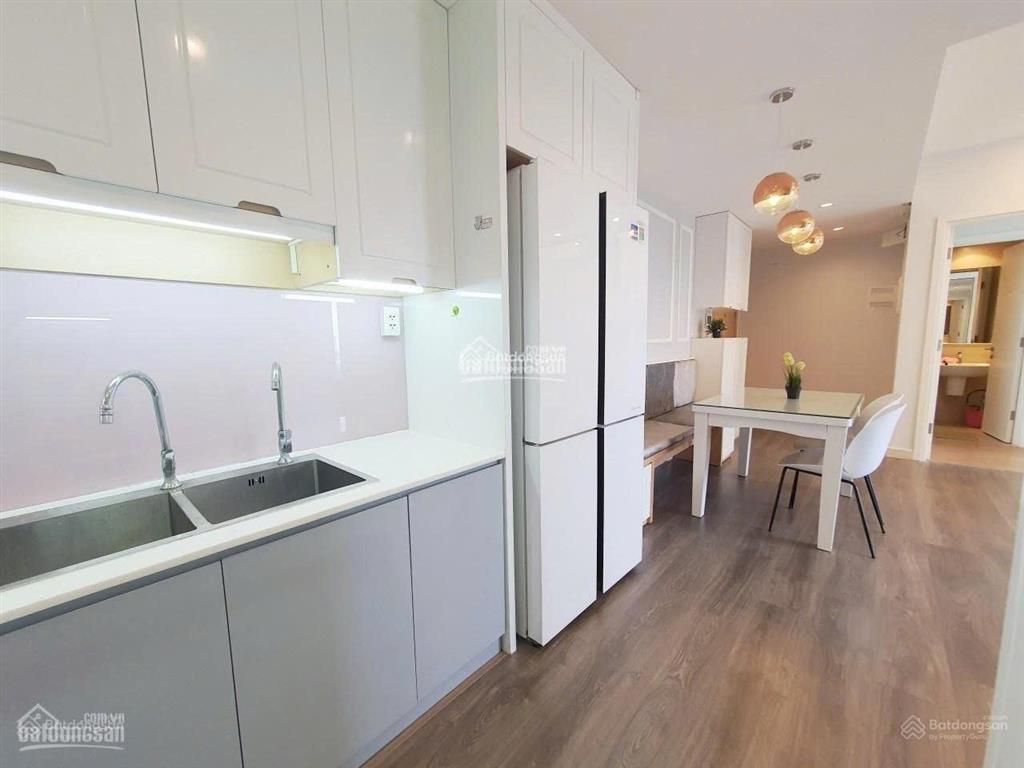 Tôi chủ nhà bán căn hộ ngô gia tự q. 10 dt 72m, 2pn, tầng cao, nhà mát. giá 3.75 tỷ (sổ hồng sẵn)