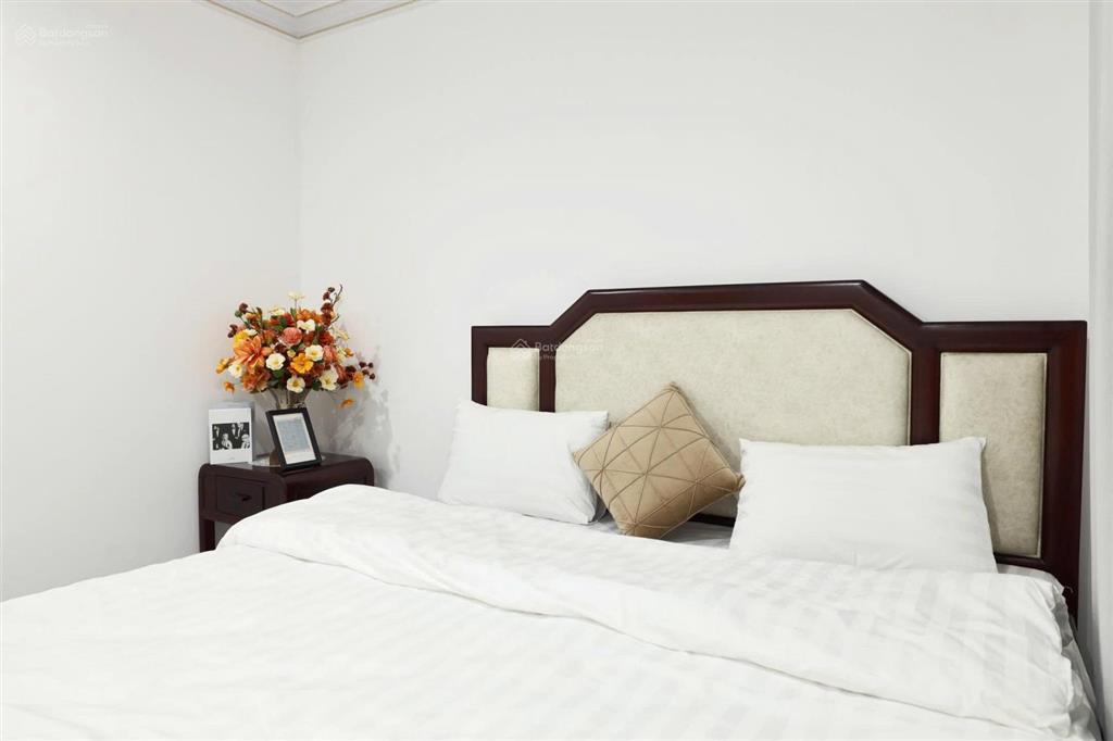 Chính chủ cần cho thuê căn 2pn, 2vs, full nội thất sẵn ở. giá 13 triệu.  0984 797 ***